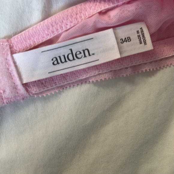 light pink lace push up bra - Picture 2 of 2